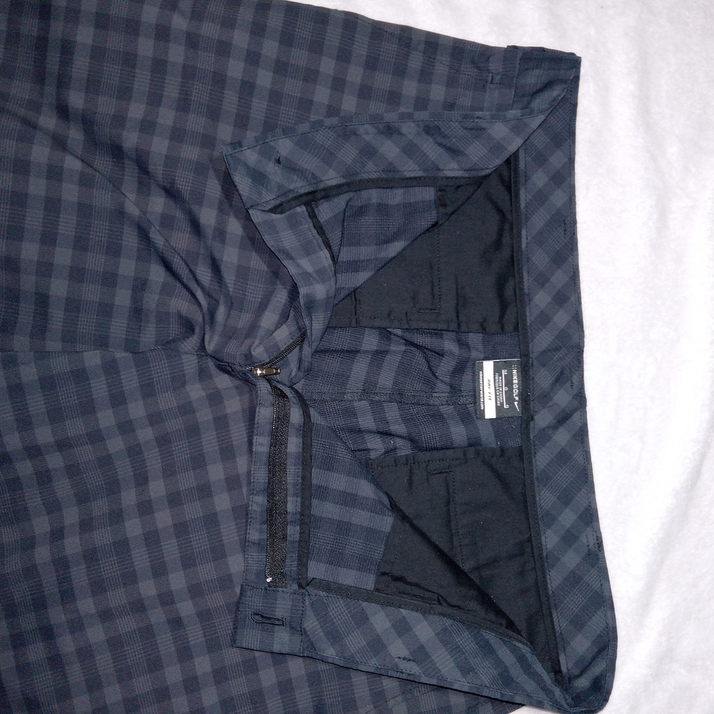 Nike Golf Performance Dri Fit Plaid Shorts With Cardinals Logo Mens Size 34 - Picture 7 of 9